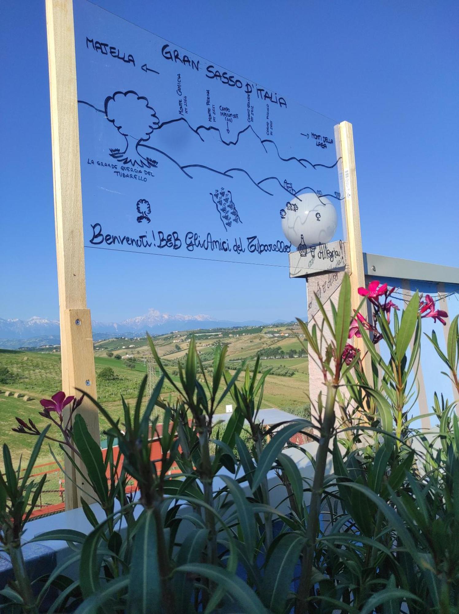 B&B Gli Amici Del Tubarello Roseto Degli Abruzzi Exterior photo